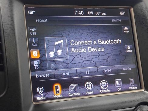 Used 2017 Jeep Grand Cherokee Limited AWD/4WD image 36
