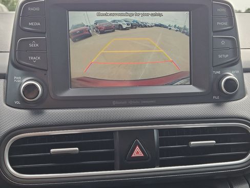 Used 2021 Hyundai Kona SEL w/ Cargo Package FWD image 22