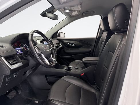 Used 2022 GMC Terrain SLT w/ Infotainment Package II AWD/4WD image 10