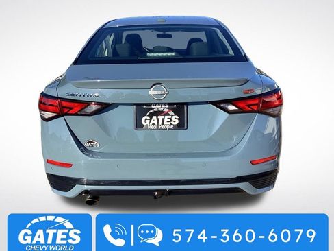Used 2025 Nissan Sentra SR FWD image 8