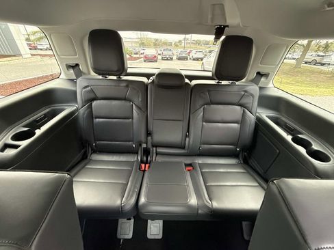 New 2025 Lincoln Navigator Reserve image 20