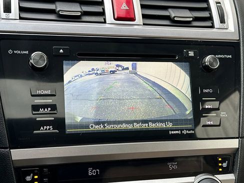 Used 2015 Subaru Outback 2.5i Limited image 21