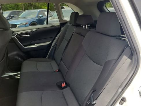 Used 2024 Toyota RAV4 XLE FWD image 12