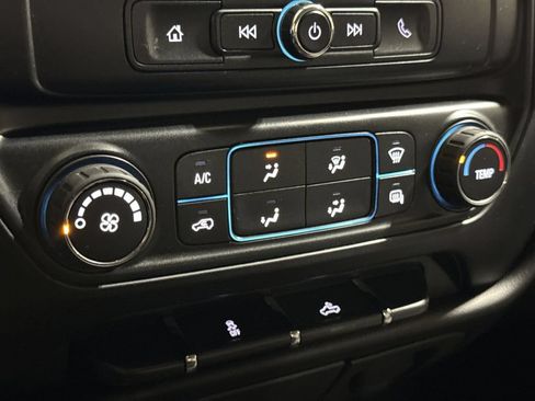 Used 2017 Chevrolet Silverado 2500 W/T AWD/4WD image 16