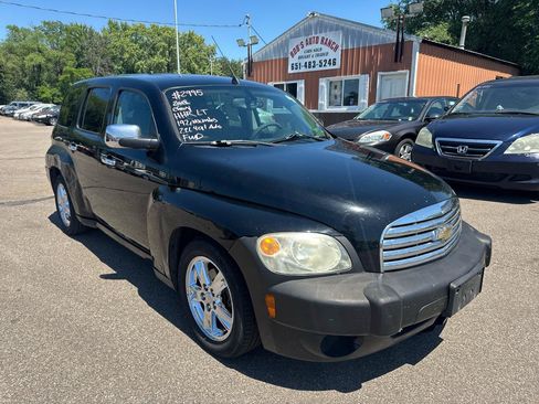 Used 2008 Chevrolet HHR LT FWD image 3