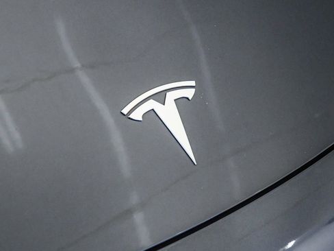 Used 2022 Tesla Model 3 RWD image 7