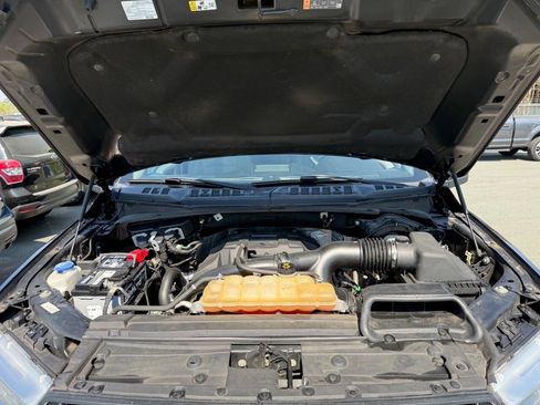 Used 2018 Ford F150 XLT w/ Equipment Group 302A Luxury image 23