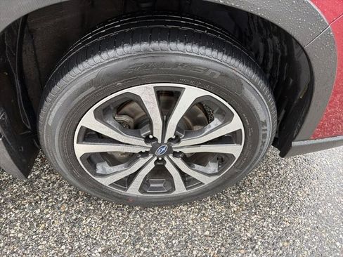 Used 2023 Subaru Forester Limited image 17