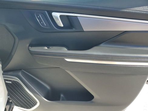 Used 2025 Buick Enclave Sport Touring image 45