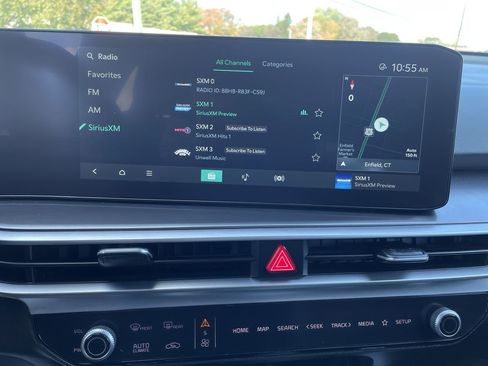 Certified 2024 Kia Sorento S image 13