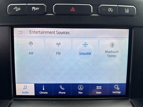 Used 2020 Ford F150 Lariat w/ Equipment Group 502A Luxury AWD/4WD image 41