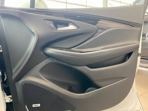 Used 2020 Buick Envision Premium image 9