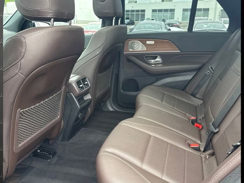 Used 2023 Mercedes-Benz GLE 350 4MATIC image 10