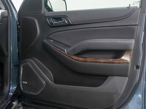 Used 2019 Chevrolet Tahoe LT AWD/4WD image 11