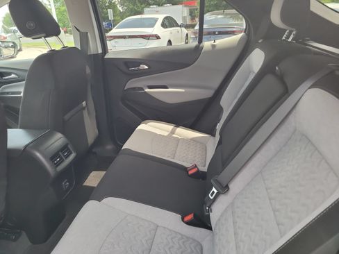 Used 2022 Chevrolet Equinox LT FWD image 24