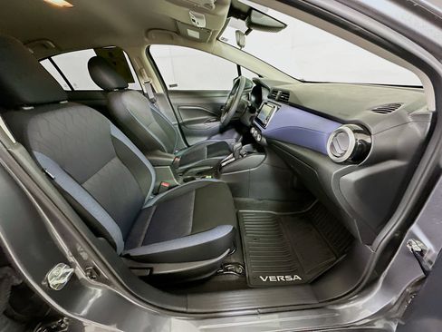 Used 2024 Nissan Versa SV w/ Trunk Package FWD image 28