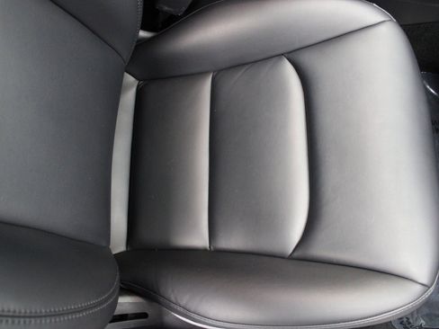 Used 2020 Tesla Model 3 Long Range image 25