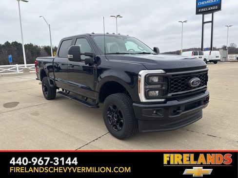 Used 2025 Ford F250 XL w/ STX Appearance Package image 7