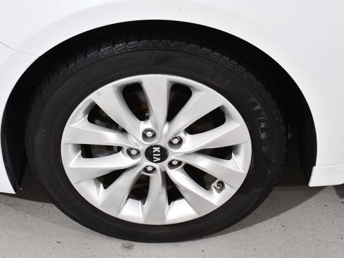 Used 2018 Kia Optima S FWD image 24