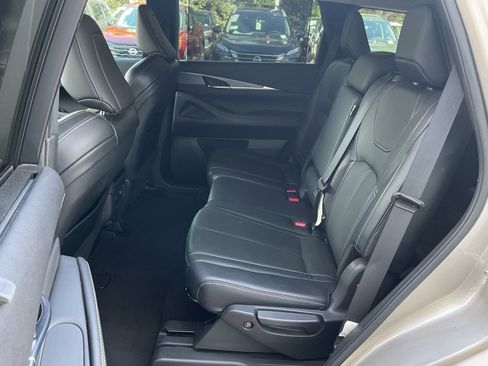 Used 2023 INFINITI QX60 Luxe w/ Cargo Package image 14