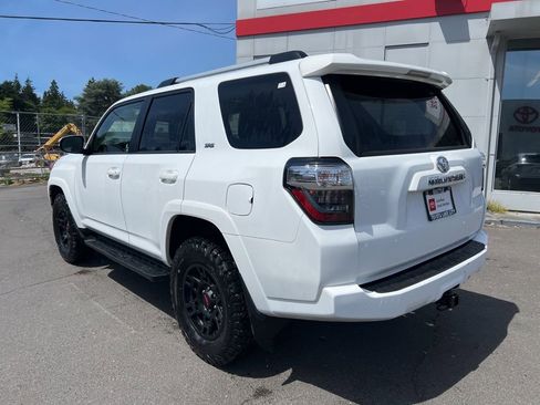 Used 2024 Toyota 4Runner SR5 Premium w/ Moonroof Package AWD/4WD image 6