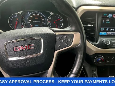 Used 2019 GMC Acadia Denali w/ Technology Package AWD/4WD image 16