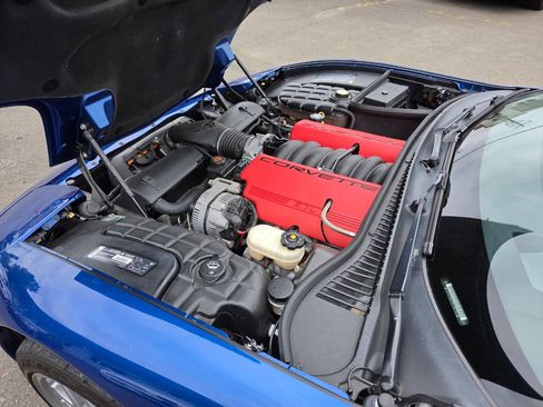 Used 2002 Chevrolet Corvette Z06 w/ Memory Pkg RWD image 14