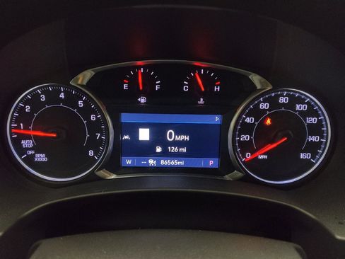 Used 2022 GMC Terrain SLT w/ Infotainment Package II FWD image 23