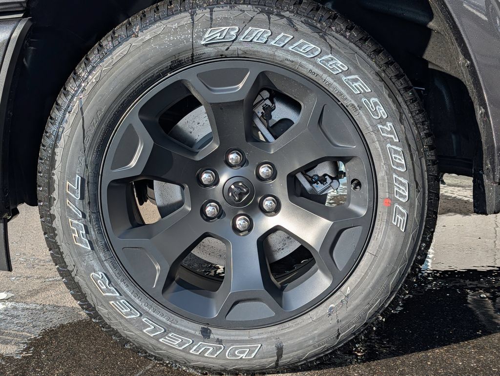New 2026 RAM 1500 Big Horn AWD/4WD image 4