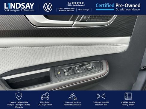 Used 2025 Volkswagen Atlas Peak Edition SE image 18