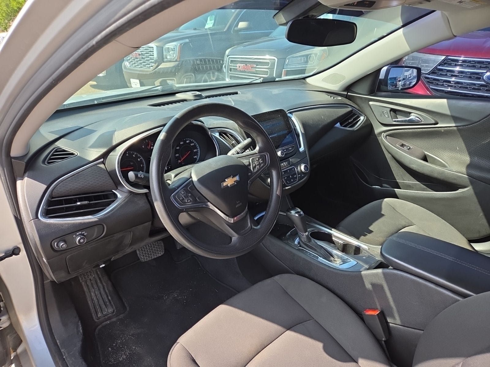 Used 2020 Chevrolet Malibu LT FWD image 9