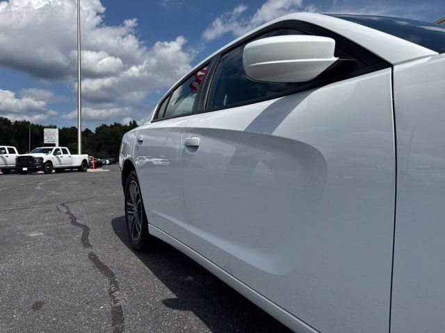 Used 2019 Dodge Charger SXT w/ Cold Weather Package AWD/4WD image 7