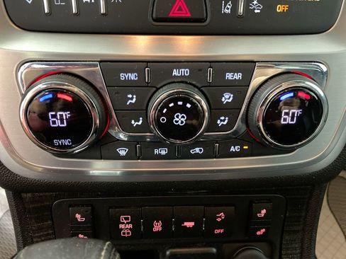 Used 2017 GMC Acadia Limited SLT image 19