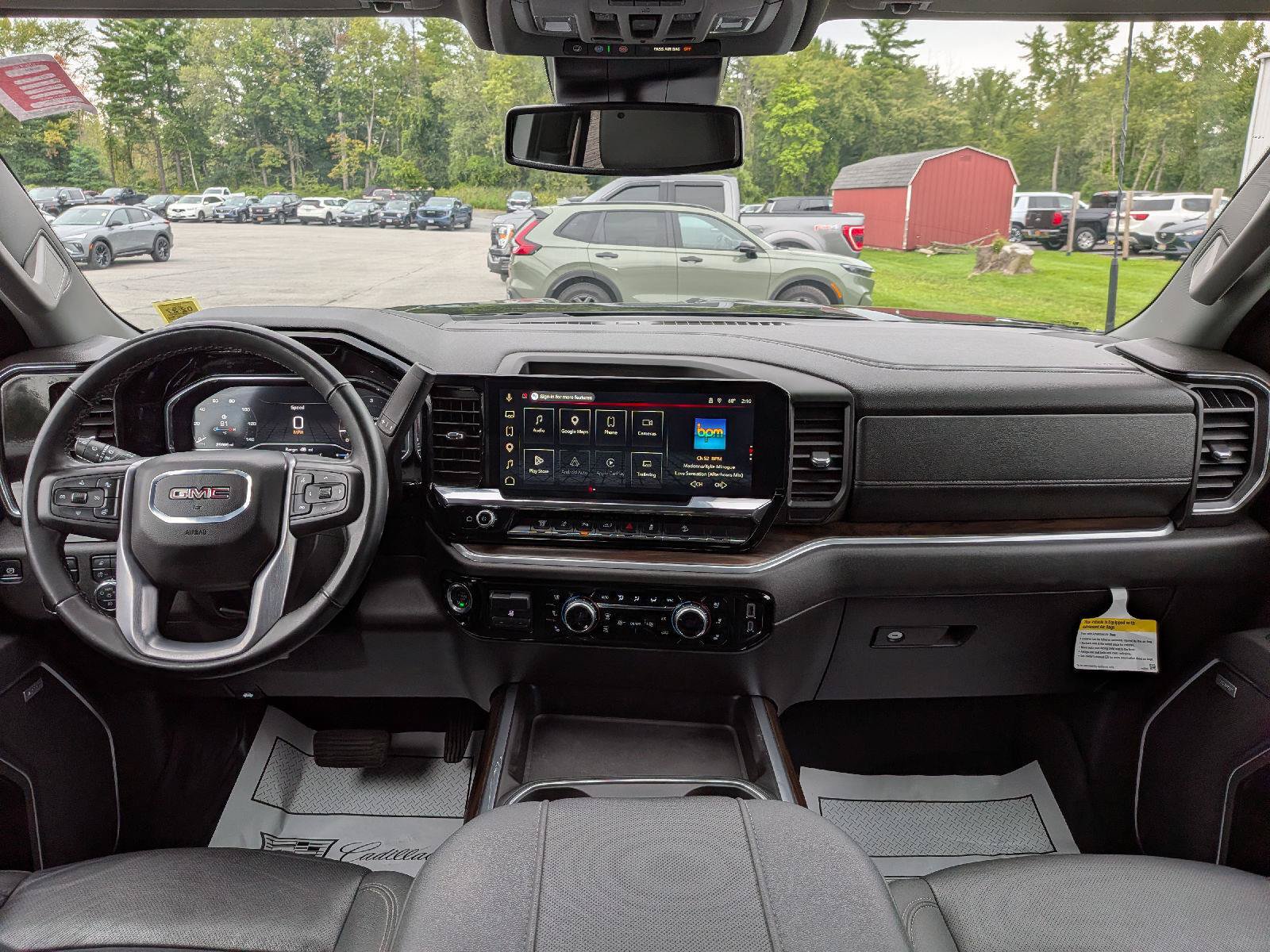 Used 2025 GMC Sierra 2500 SLT w/ SLT Premium Package AWD/4WD image 24
