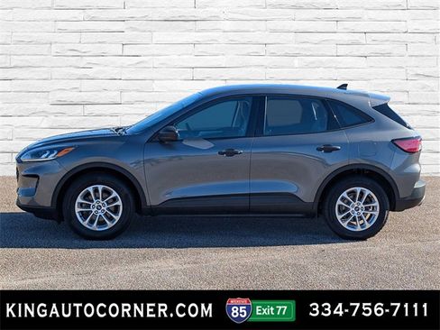 Used 2022 Ford Escape S image 8