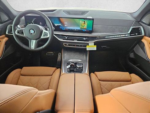New 2026 BMW X5 xDrive40i w/ M Sport Package image 14