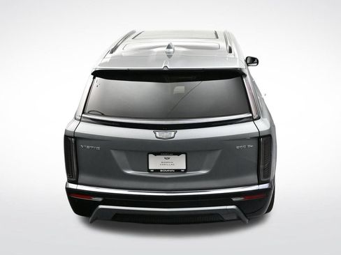 Used 2026 Cadillac Vistiq Luxury AWD/4WD image 21