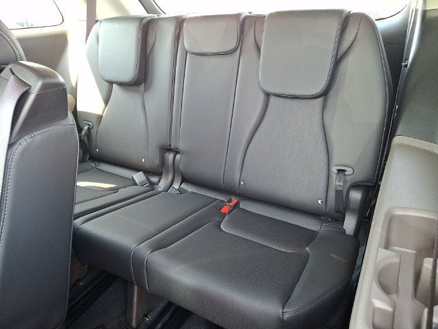 Used 2026 Kia Carnival FWD image 11