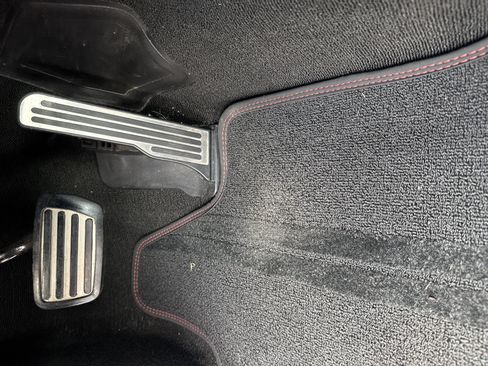 Used 2017 Chevrolet Corvette Grand Sport RWD image 17