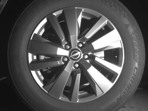 Used 2025 Nissan Pathfinder SV AWD/4WD image 12