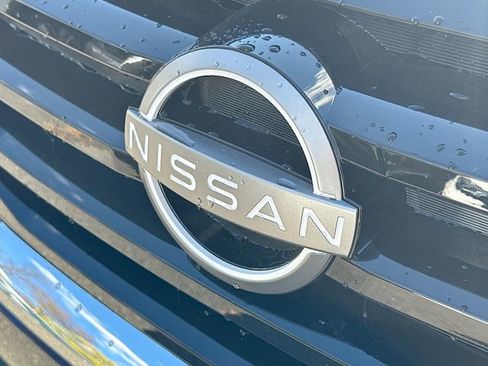 New 2025 Nissan Pathfinder SV image 20