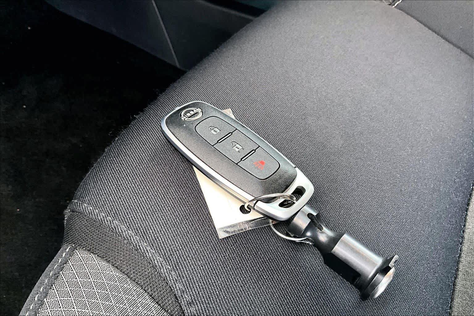 Certified 2025 Nissan Pathfinder S FWD image 14