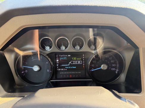 Used 2013 Ford F450 Lariat w/ Lariat Ultimate Pkg AWD/4WD image 26