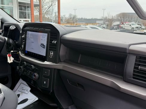 Used 2024 Ford F150 XL image 13