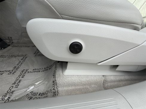 Used 2023 Mercedes-Benz EQE 350+ 4MATIC SUV image 10