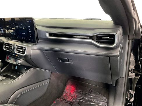 Used 2024 Ford Mustang GT Premium image 22