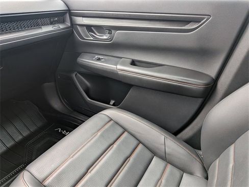 Used 2025 Honda CR-V Sport-L image 19