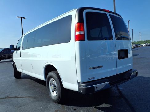 Used 2024 Chevrolet Express 3500 LT w/ LT Preferred Equipment Group image 24