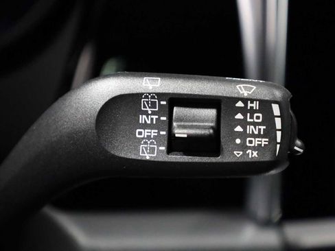 New 2026 Porsche Macan AWD/4WD image 30