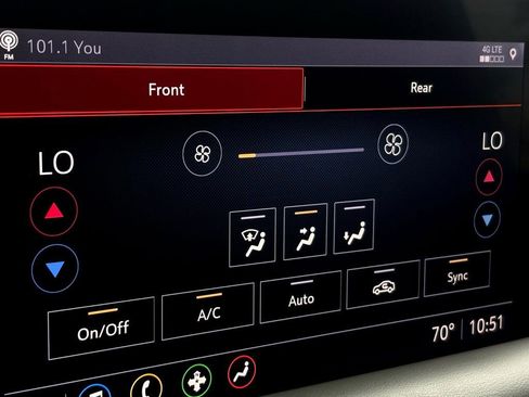 Used 2021 GMC Yukon SLT w/ SLT Premium Package AWD/4WD image 37
